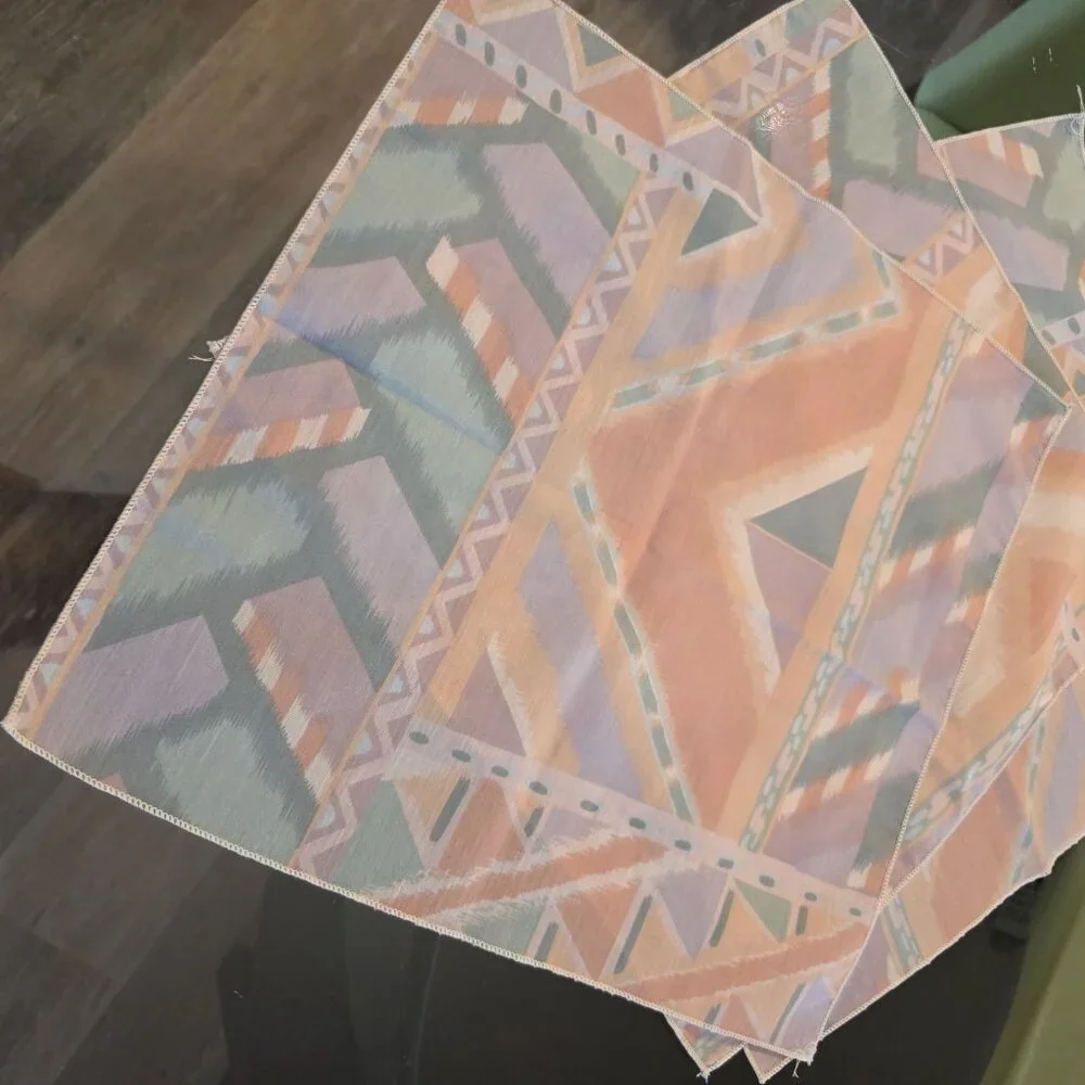 VTG Tribal Ikat‎ Style Fabric Napkins Set Of 6 Peach & Pastel Colors 14.5